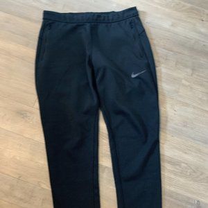 Nike Sweatpants with Zipper Pockets